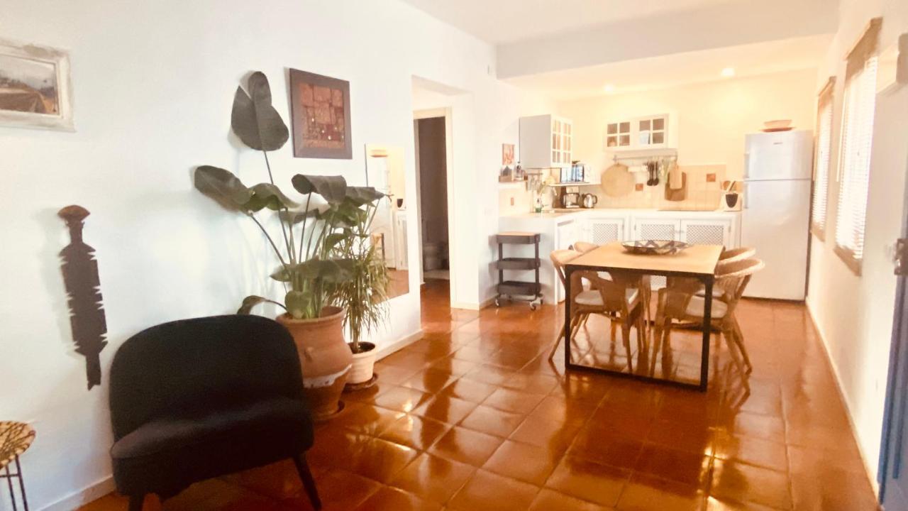 Amplio Y Con Encanto En El Centro Historico タリファ エクステリア 写真